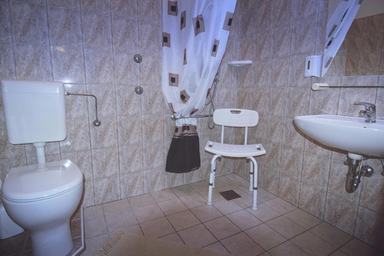 Guesthouse Zagora Pula Buitenkant foto