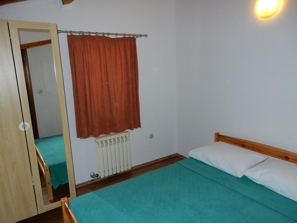Guesthouse Zagora Pula Buitenkant foto