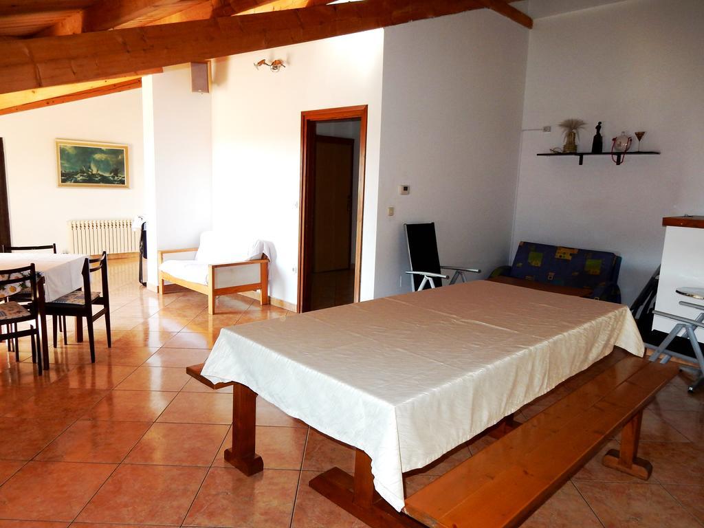 Guesthouse Zagora Pula Buitenkant foto