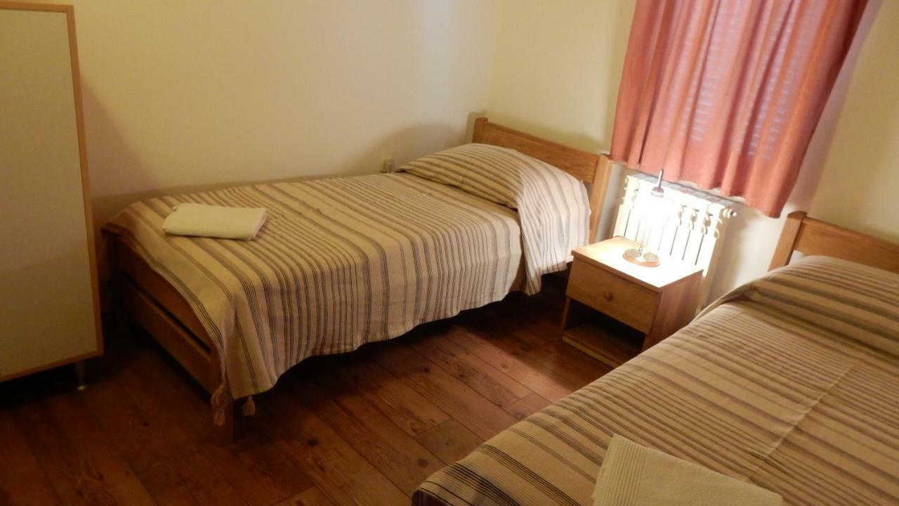 Guesthouse Zagora Pula Buitenkant foto